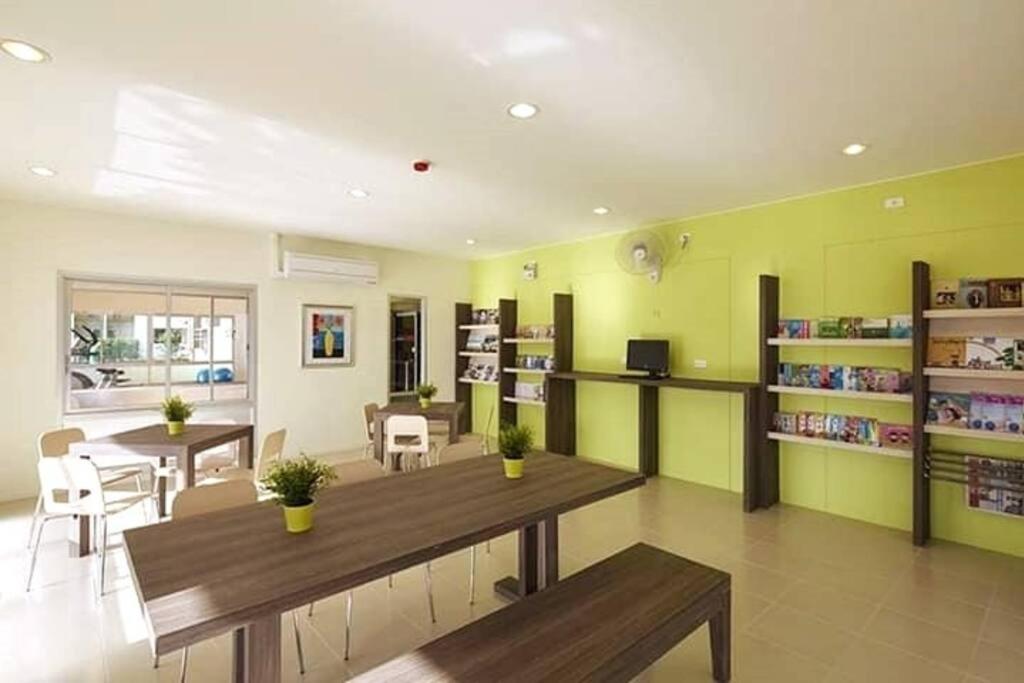 Baan Kidtang Apartment Rangsit Bagian luar foto